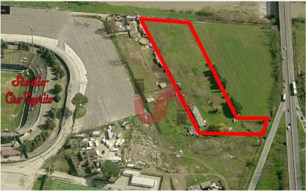 casa indipendente in vendita a Benevento in zona Centro Storico