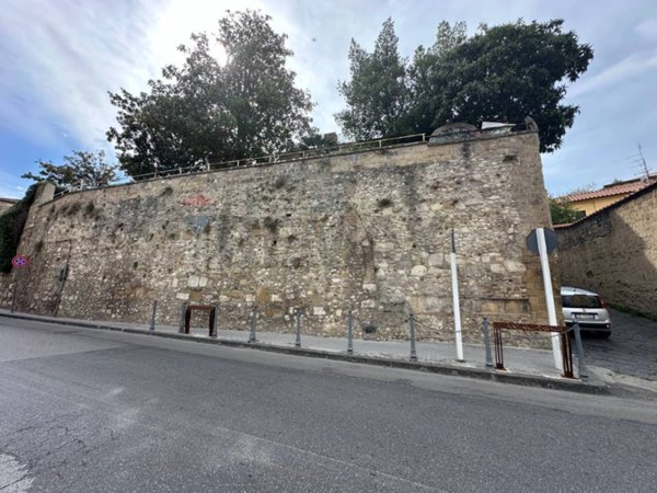 casa indipendente in vendita a Benevento in zona Centro Storico