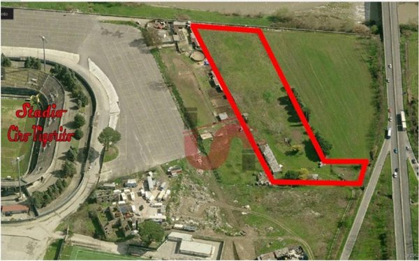 casa indipendente in vendita a Benevento in zona Libertà