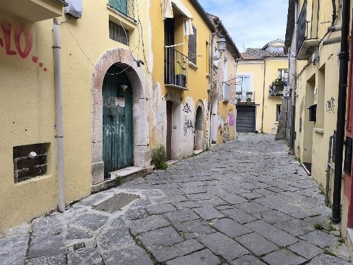 appartamento in vendita a Benevento in zona Centro Storico