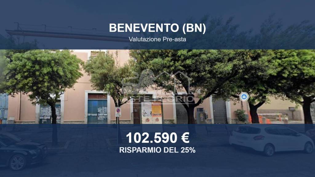 negozio in vendita a Benevento in zona Ferrovia