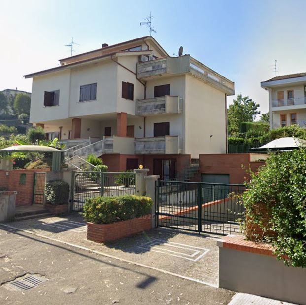 casa indipendente in vendita a Benevento