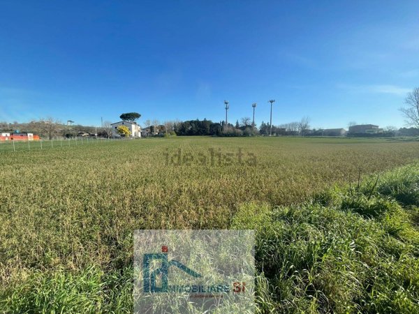 terreno edificabile in vendita a Benevento in zona Ferrovia