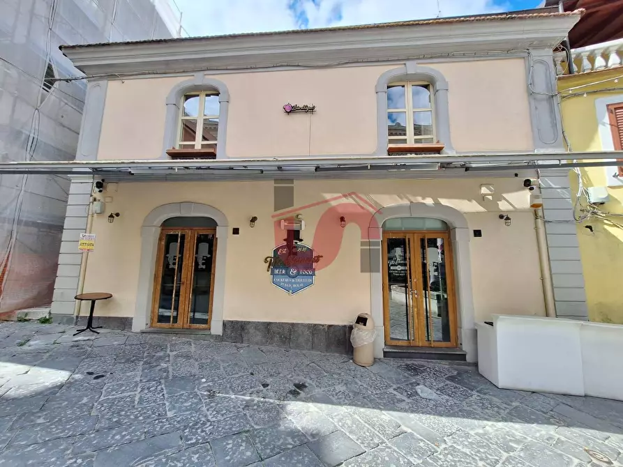 negozio in vendita a Benevento in zona Centro Storico