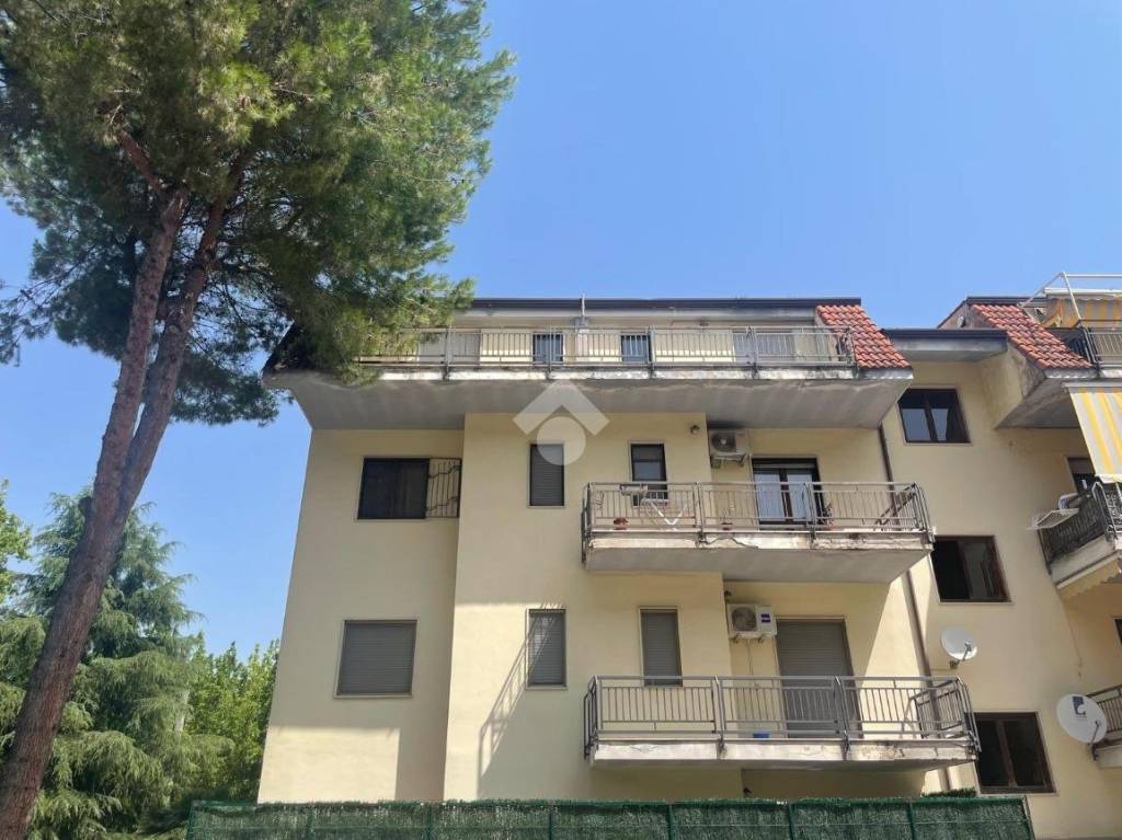 appartamento in vendita a Benevento in zona Libertà