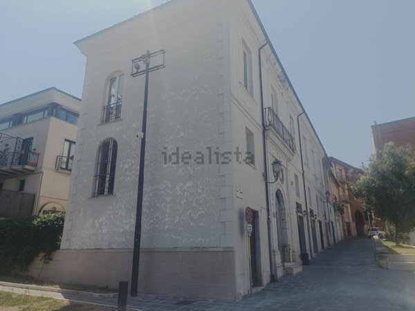 appartamento in vendita a Benevento in zona Centro Storico