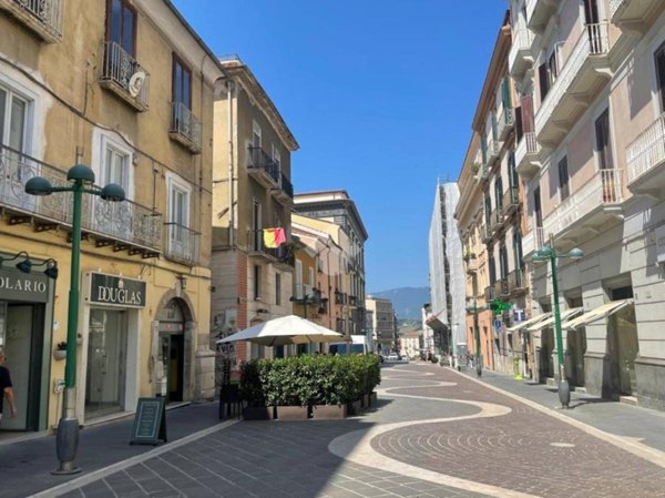 appartamento in vendita a Benevento in zona Centro Storico