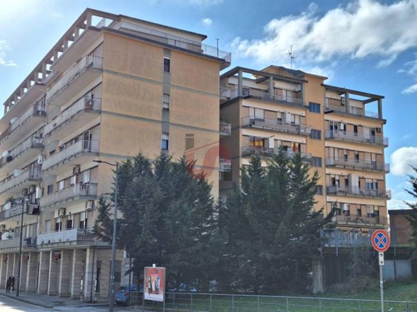 appartamento in vendita a Benevento in zona Centro Storico