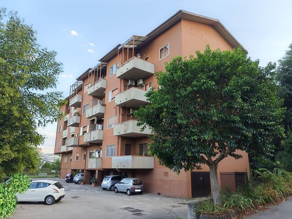 appartamento in vendita a Benevento in zona Pacevecchia