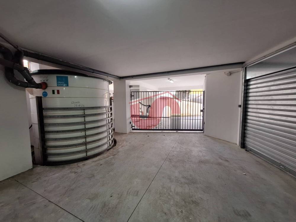 box auto in vendita a Benevento in zona Centro Storico