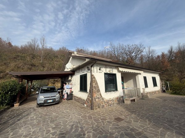 casa indipendente in vendita a Benevento