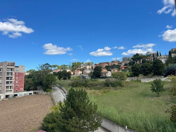 appartamento in vendita a Benevento in zona Libertà