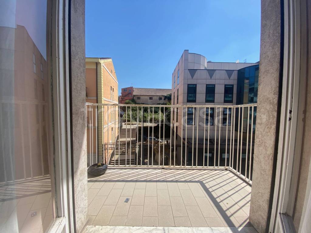 appartamento in vendita a Benevento in zona Centro Storico