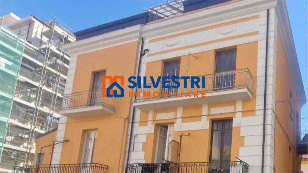 appartamento in vendita a Benevento in zona Centro Storico