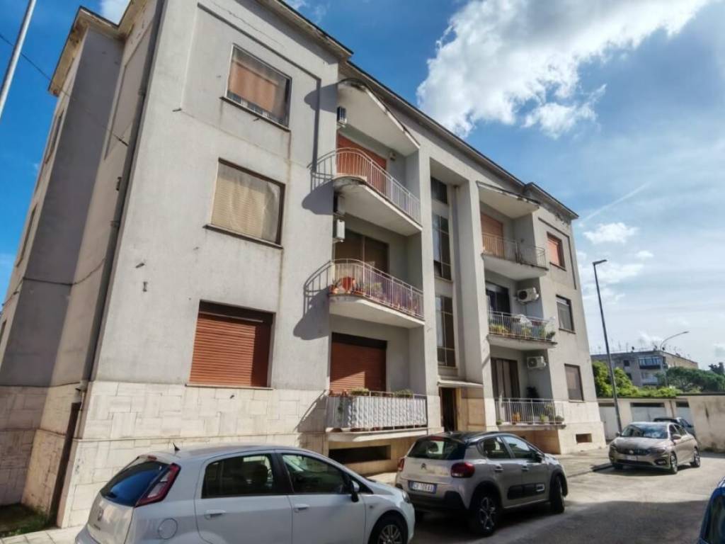 appartamento in vendita a Benevento in zona Libertà