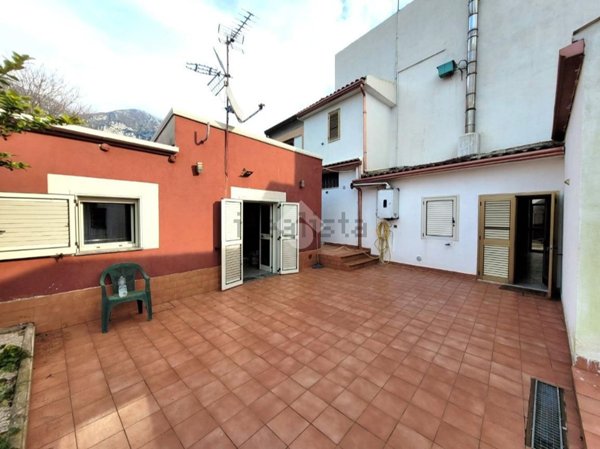 casa semindipendente in vendita a Bucciano