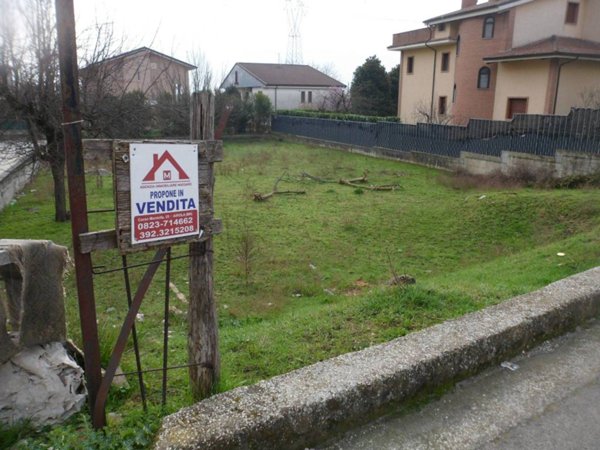 terreno agricolo in vendita a Bucciano