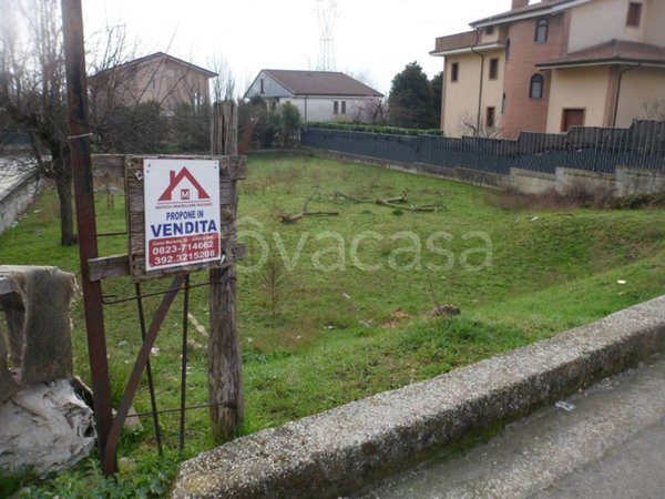terreno agricolo in vendita a Bucciano