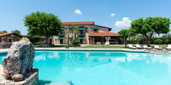 casa indipendente in vendita a Calvi