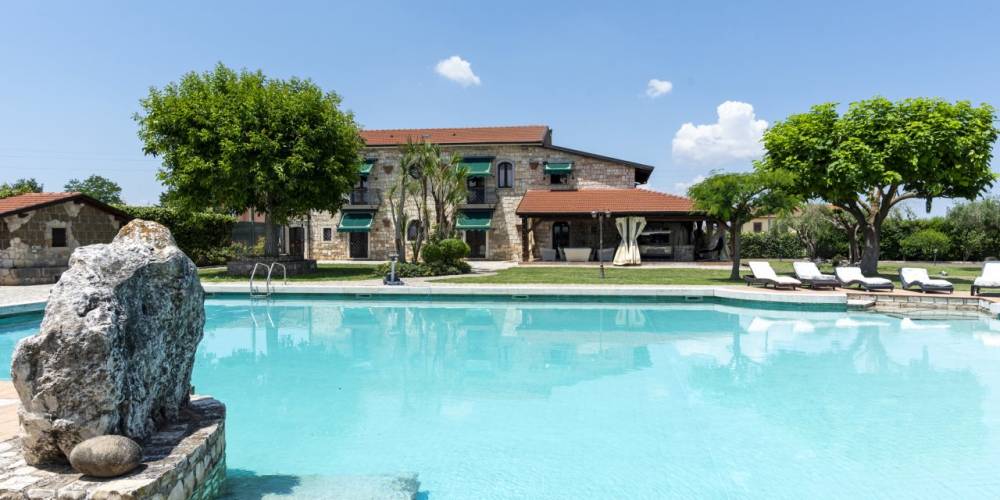 casa indipendente in vendita a Calvi