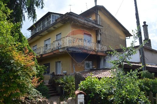 casa indipendente in vendita a Calvi