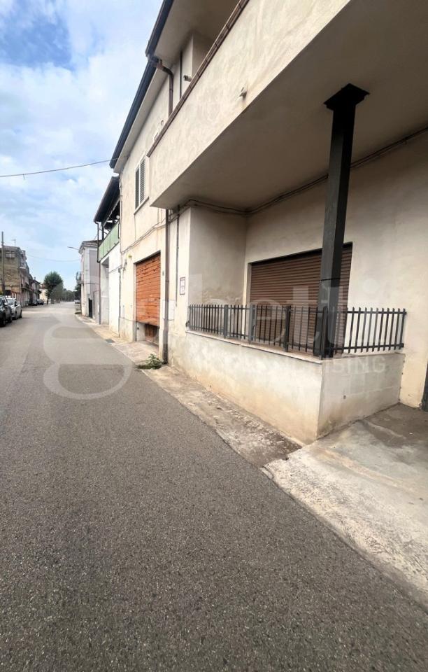 casa indipendente in vendita a Calvi