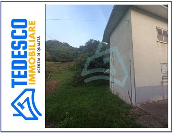 esavano in vendita a Casalduni