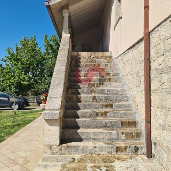 casa indipendente in vendita a Casalduni in zona Casale