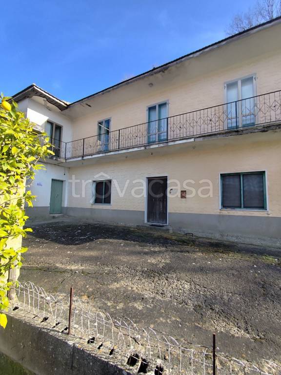 casa indipendente in vendita a Casalduni in zona Casale