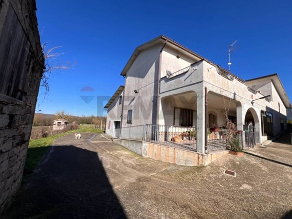 casa indipendente in vendita a Castelpagano