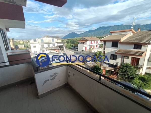 casa indipendente in vendita a Castelvenere