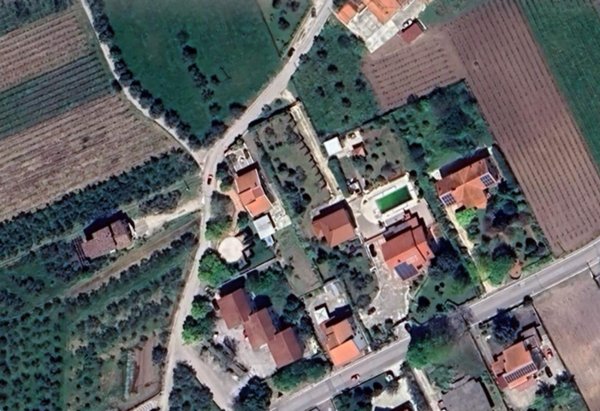 intera palazzina in vendita a Castelvenere in zona Parito