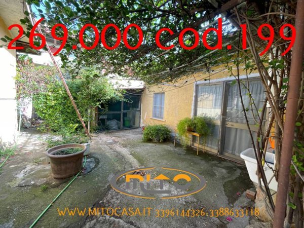 casa indipendente in vendita a Castelvenere