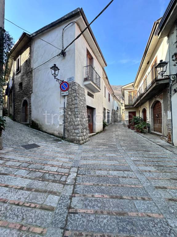 casa indipendente in vendita a Cautano