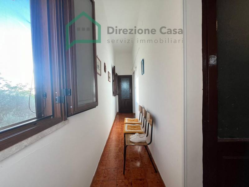 casa indipendente in vendita a Ceppaloni