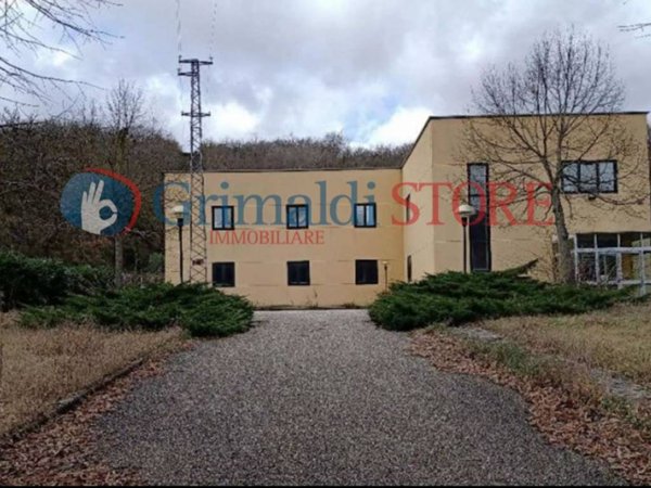 intera palazzina in vendita a Ceppaloni