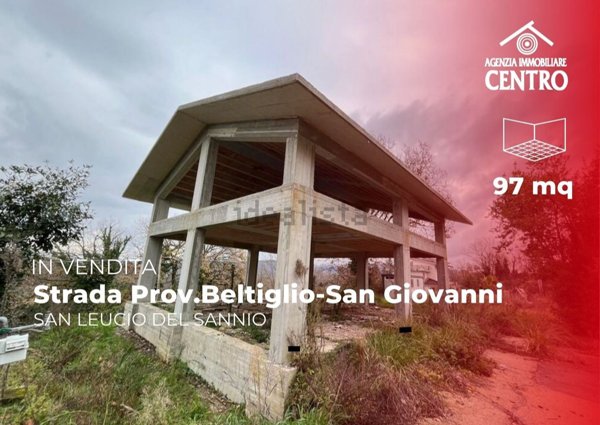 quadrivano in vendita a Ceppaloni