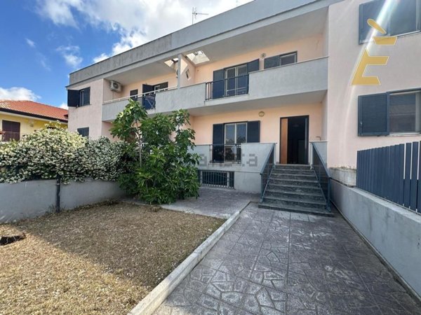 casa indipendente in vendita a Ceppaloni