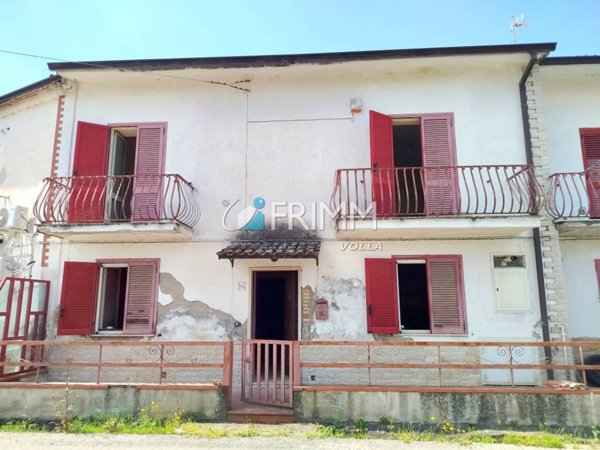 appartamento in vendita a Ceppaloni in zona Beltiglio