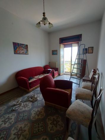 casa indipendente in vendita a Ceppaloni