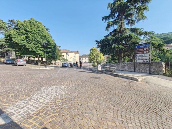 appartamento in vendita a Ceppaloni