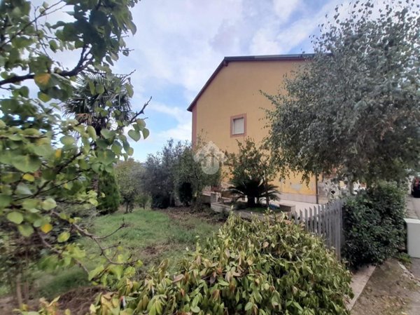 appartamento in vendita a Ceppaloni