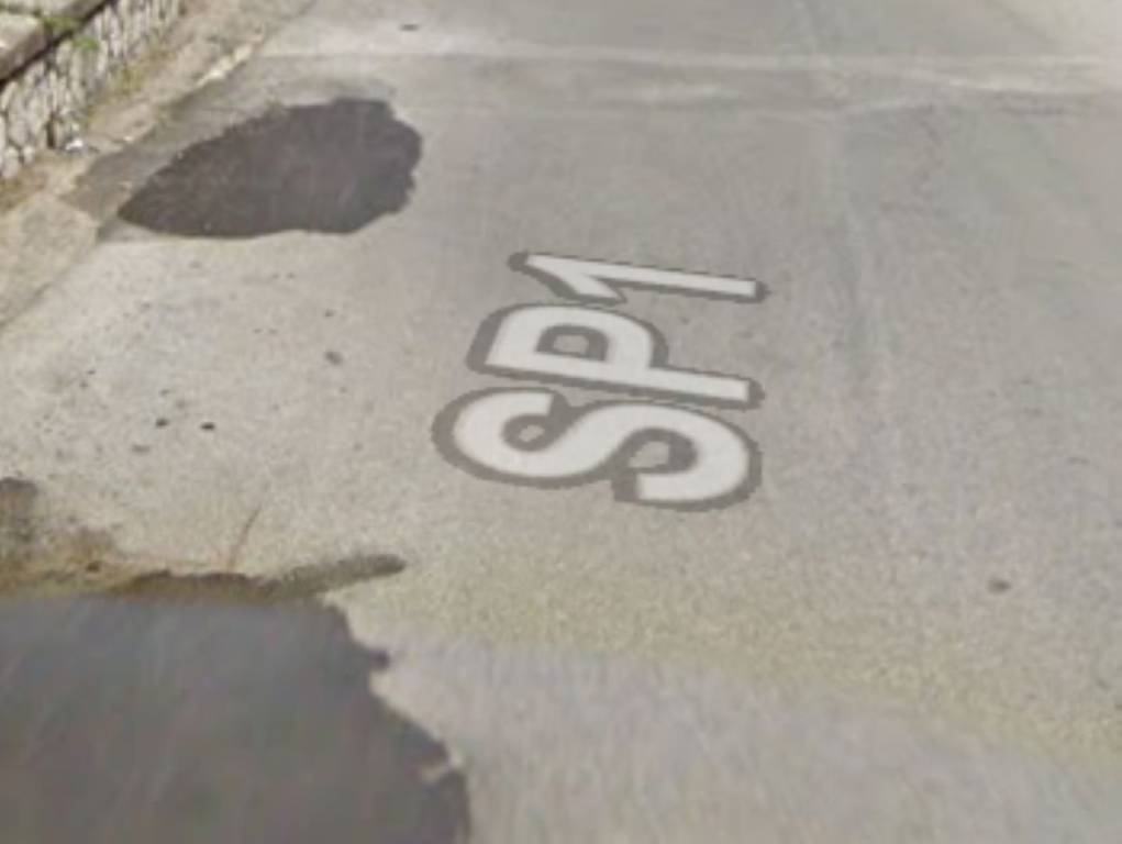 casa indipendente in vendita a Ceppaloni