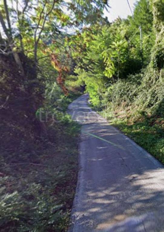 casa indipendente in vendita a Ceppaloni