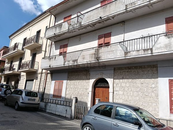 appartamento in vendita a Ceppaloni
