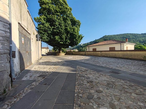 appartamento in vendita a Ceppaloni