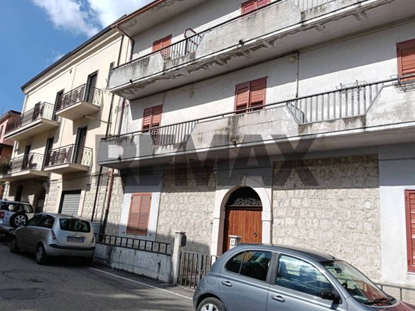 appartamento in vendita a Ceppaloni