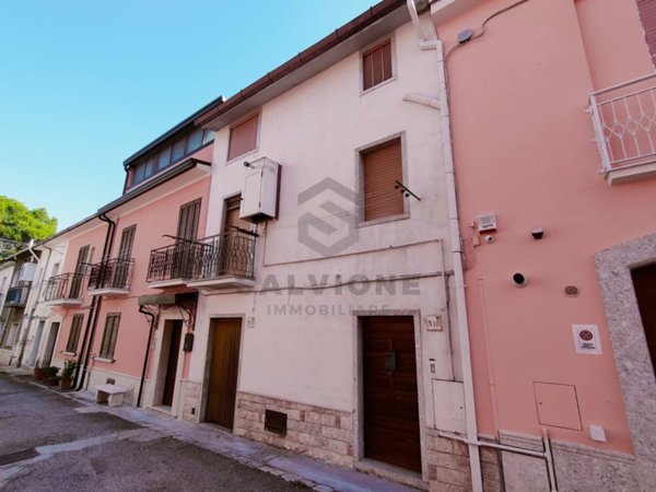 casa indipendente in vendita a Cerreto Sannita
