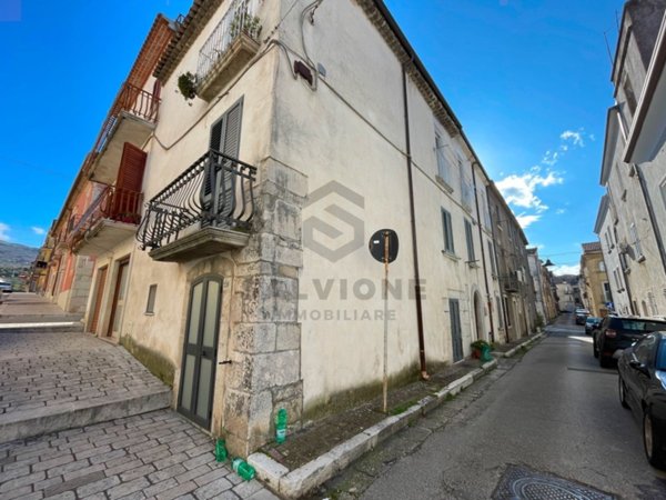 casa indipendente in vendita a Cerreto Sannita