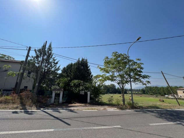 casa indipendente in vendita a Dugenta